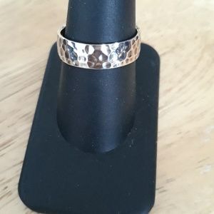 Sterling Silver Hammered Band sz 9 stamped 925